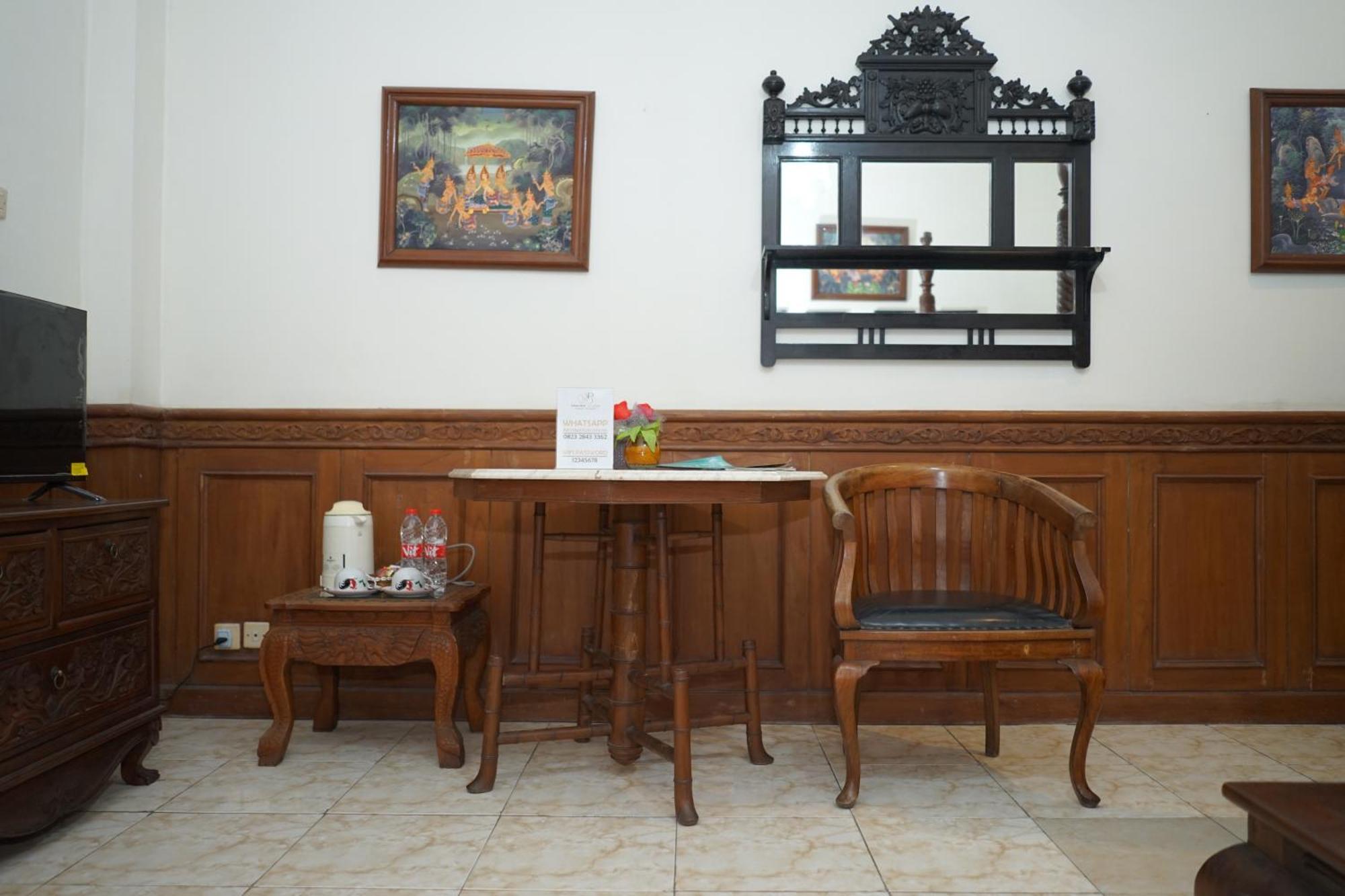 Rumah Pesik Art Heritage Gondowulung Экстерьер фото