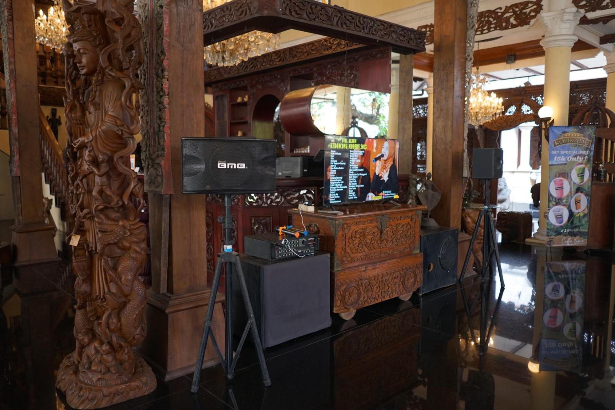 Rumah Pesik Art Heritage Gondowulung Экстерьер фото
