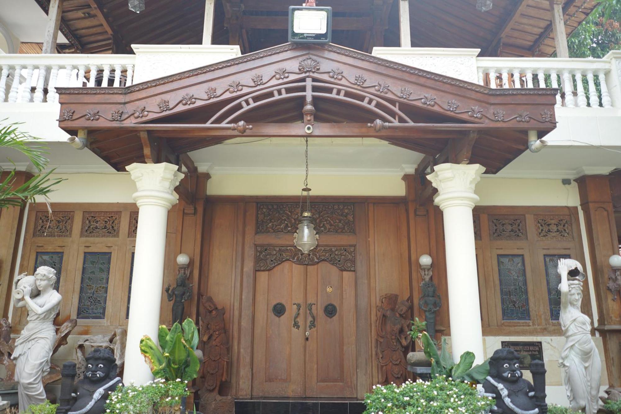 Rumah Pesik Art Heritage Gondowulung Экстерьер фото